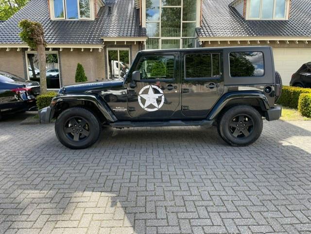 Jeep Wrangler Unlimited 2.8 CRD SAHARA, Zwart, Diesel, SUV of Terreinwagen, 2777 cc