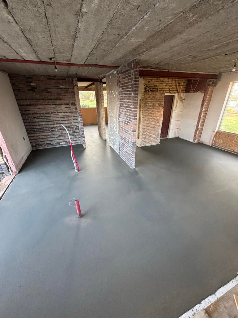 Zand cementdekvloer - Badkamer tot bedrijfshal, Ophalen, 30 cm of meer, Steen of Klei, Overige typen
