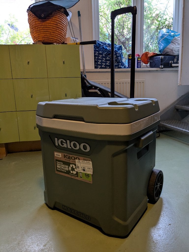 Igloo Ecocool Latitude 60 Roller Koelbox 56 liter, Ophalen, Gebruikt, Koelbox, Koelelement
