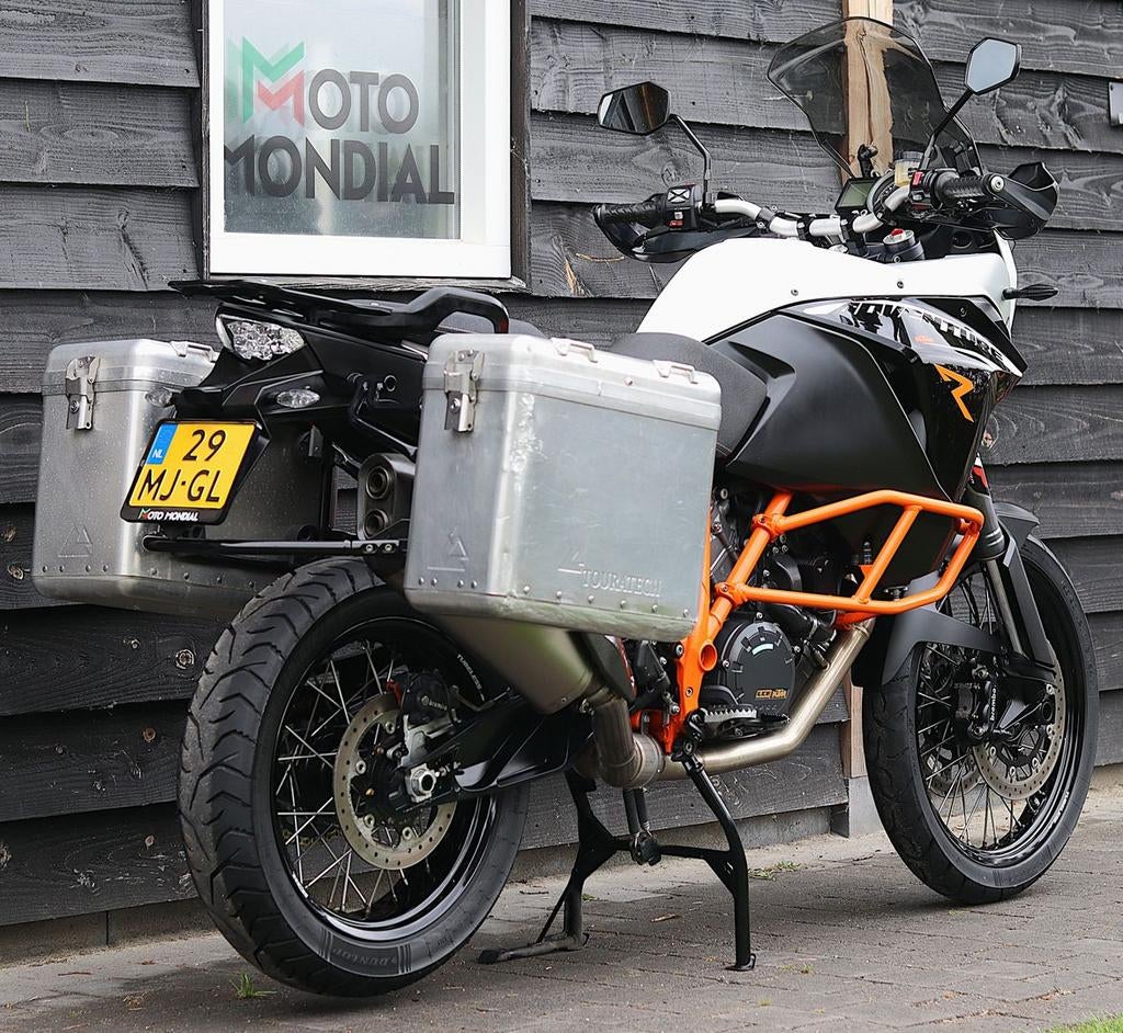 KTM 1190 ADVENTURE R (bj 2013) Akrapovic, Touratech, Motoren, 2 cilinders, KTM, Motorrijbewijs A, Bedrijf