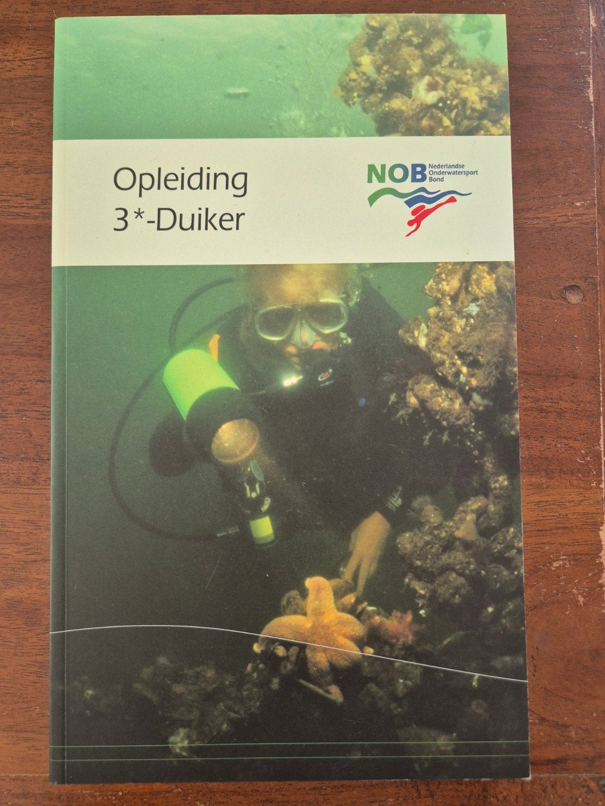 Opleiding 3*-Duiker N.O.B. - Nederlands Onderwatersport Bond, Ophalen of Verzenden, Zo goed als nieuw, Overige niveaus, Nederlandse Onderwatersport Bond