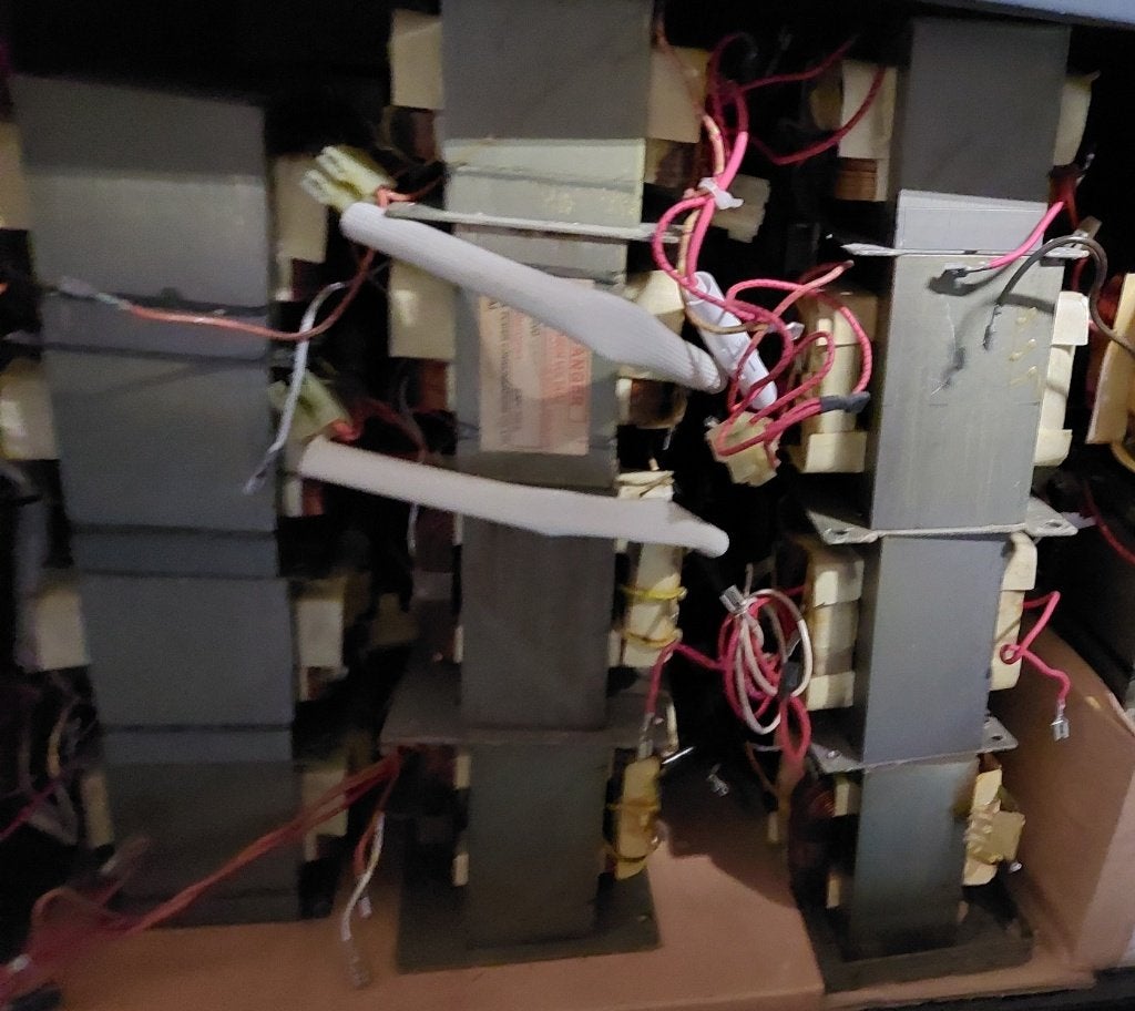 Magnetron transformator Siemens Bosch Samsung Bauknecht etc, Witgoed en Apparatuur, Ophalen of Verzenden, Gebruikt, Inbouw