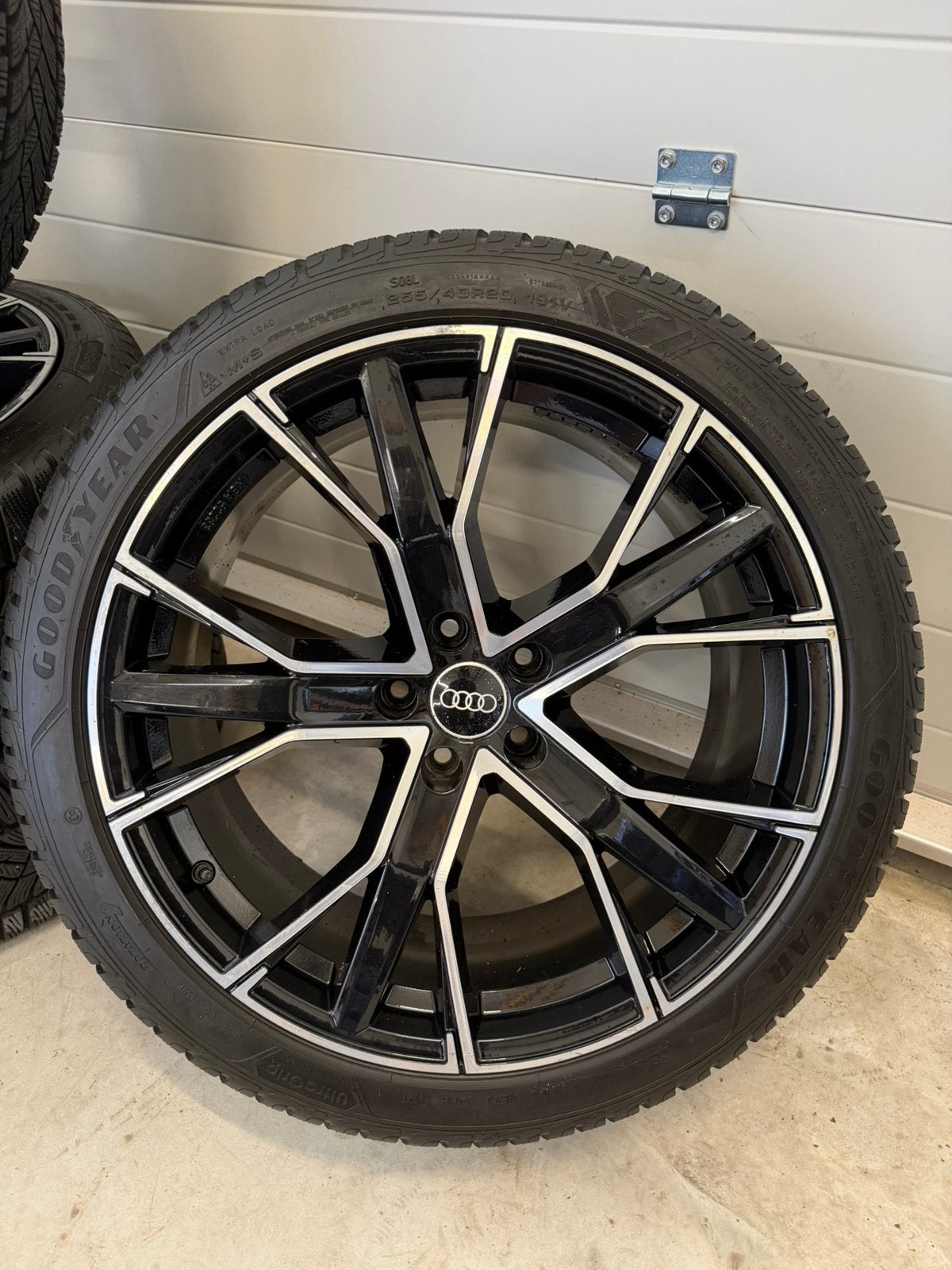 Audi skoda VW velgen 20 inch met winterbanden 5x112 7mm!, Ophalen of Verzenden, 20 inch, Winterbanden, Banden en Velgen