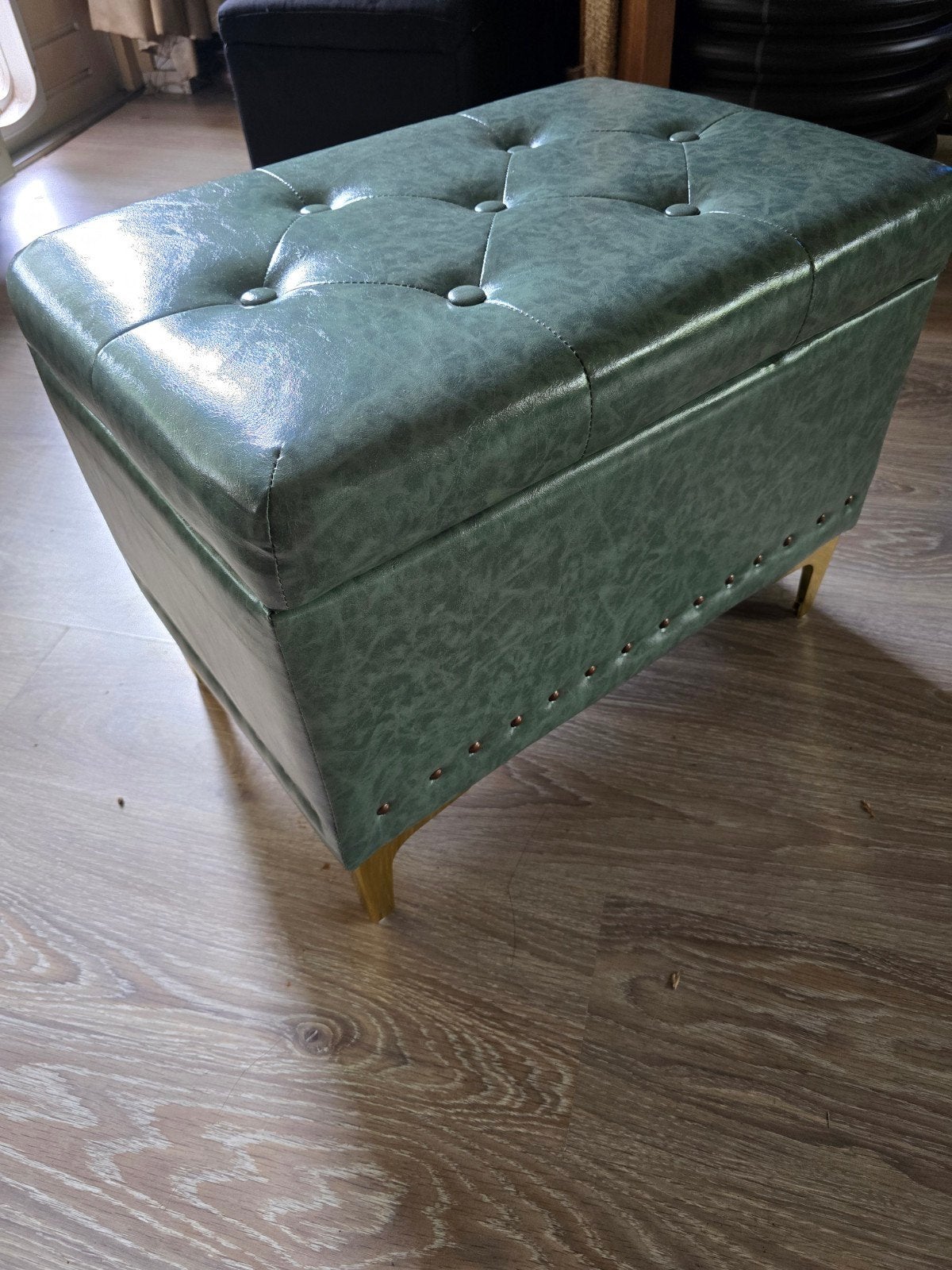 Groene Opbergbankje/Poef met Goudkleurige Poten 3x, Modern, Klassiek, Glamour, 50 tot 75 cm, Ophalen of Verzenden, Rechthoekig