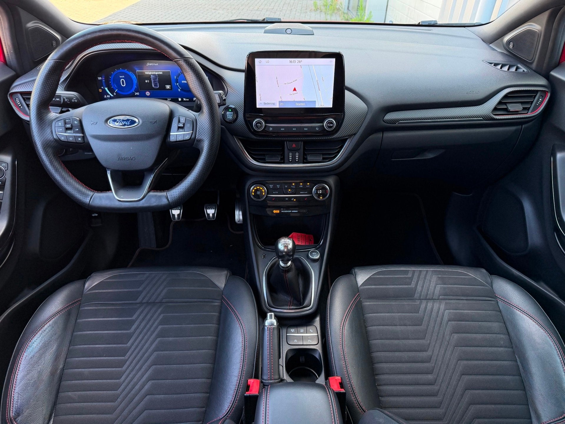 Ford Puma 1.0 EcoBoost Hybrid ST-Line X 155pk ACC B&O Full O, Voorwielaandrijving, Zwart, Leder en Stof, 23 km/l