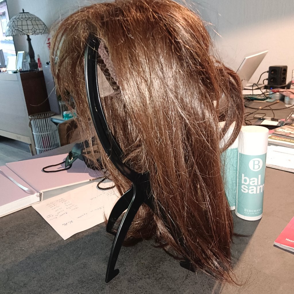 mooie bruine pruik (mixture), Ophalen, Zo goed als nieuw, Pruik of Haarverlenging