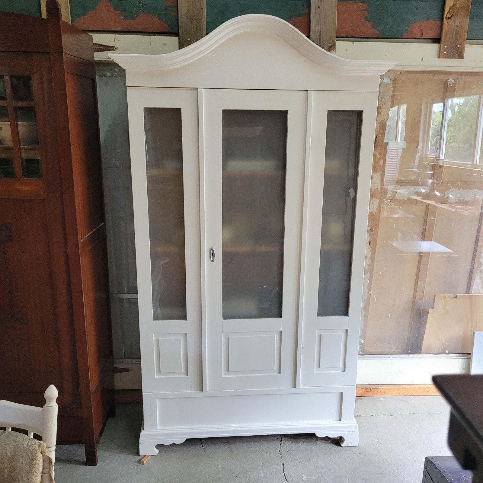 Brocante oude ondiepe kast servieskast keukenkast, Ophalen