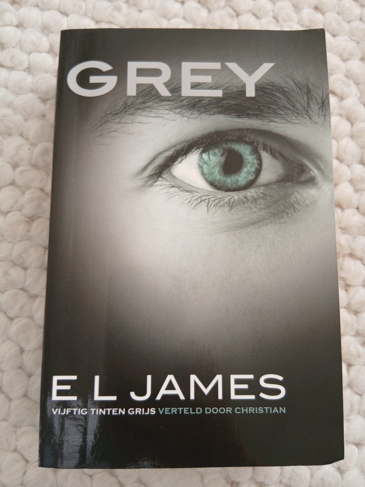 Boek Grey van E.L. James, Ophalen of Verzenden, Gelezen, E.L. James