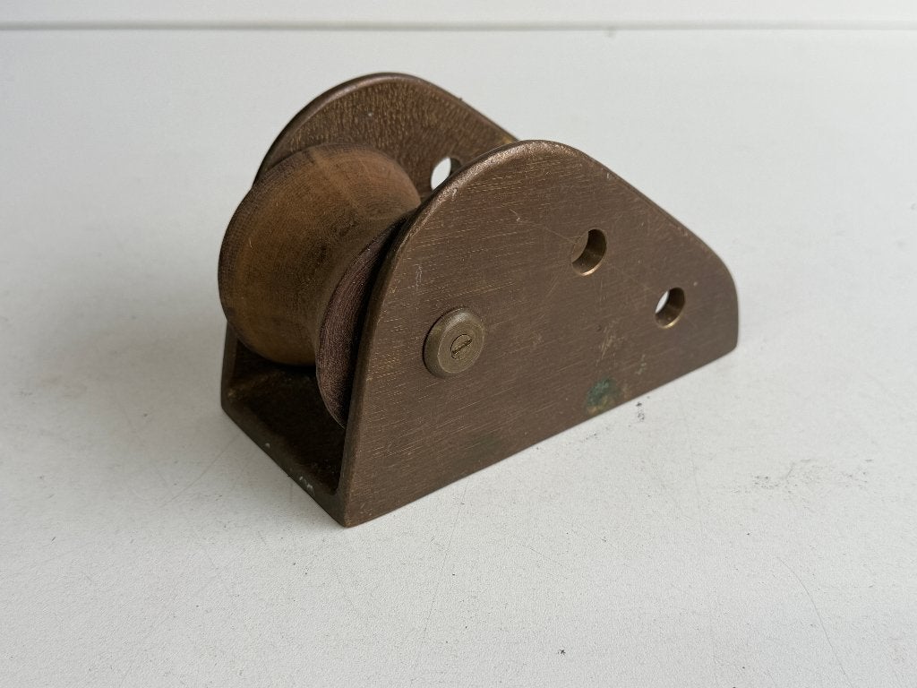 Bronzen Ankerrol / boegrol met tufnol schijf 155 mm,, Ophalen of Verzenden, Gebruikt, Lijn of Blok