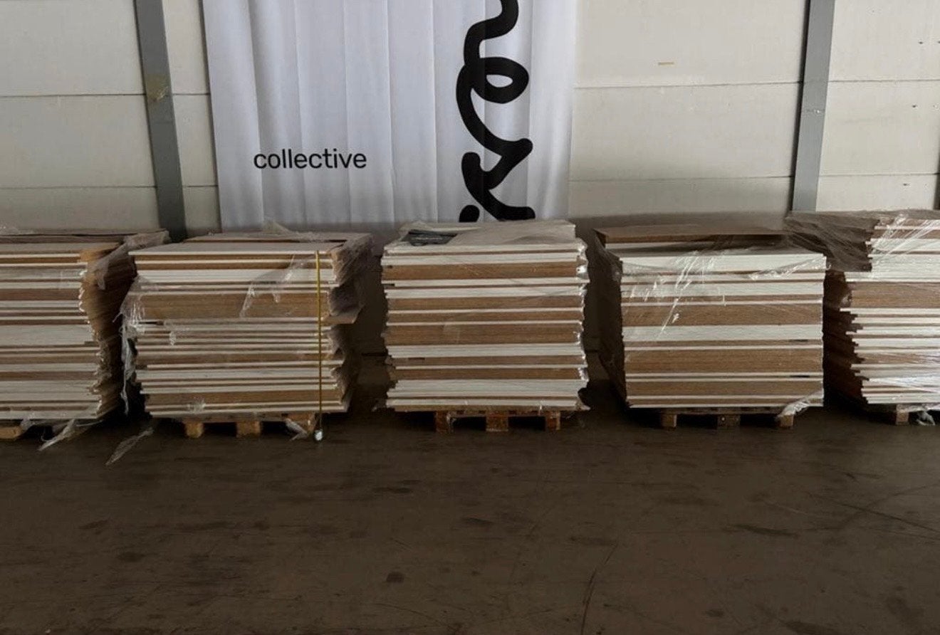 Houten planken op pallets - Diverse afmetingen, Doe-het-zelf en Verbouw, Ophalen, Gebruikt, Minder dan 25 mm, Plank