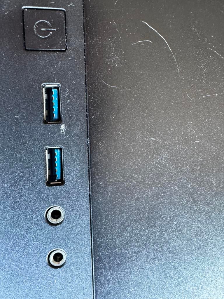 Medion Erazer Recon E20 | i5-10400F | GTX 1650 | 16GB RAM, Overige genres, 1 speler, Ophalen of Verzenden, Zo goed als nieuw