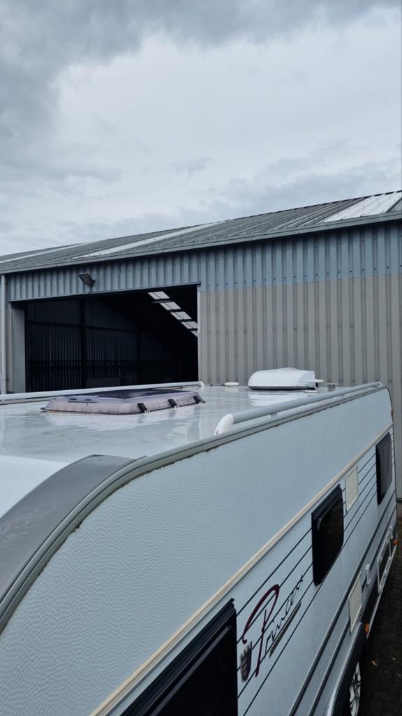 Tabbert Princess 640 (2013) met rondzit, treinzit en airco, Rondzit, Tabbert, Frans bed, Particulier