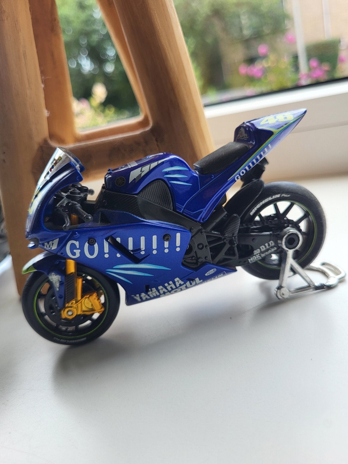 Yamaha YZR-M1 Valentino Rossi MotoGP model, Hobby en Vrije tijd, Ophalen of Verzenden, Zo goed als nieuw, Overige typen, Overige merken