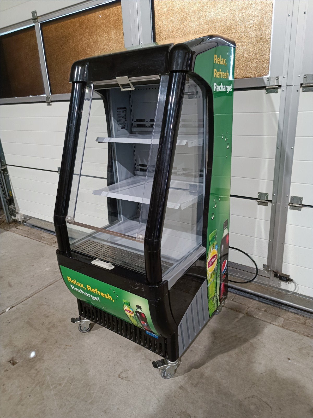 Frigoglass Easyreach Open Koelvitrine Grab & Go, Zonder vriesvak, 200 liter of meer, 60 cm of meer, Nvt