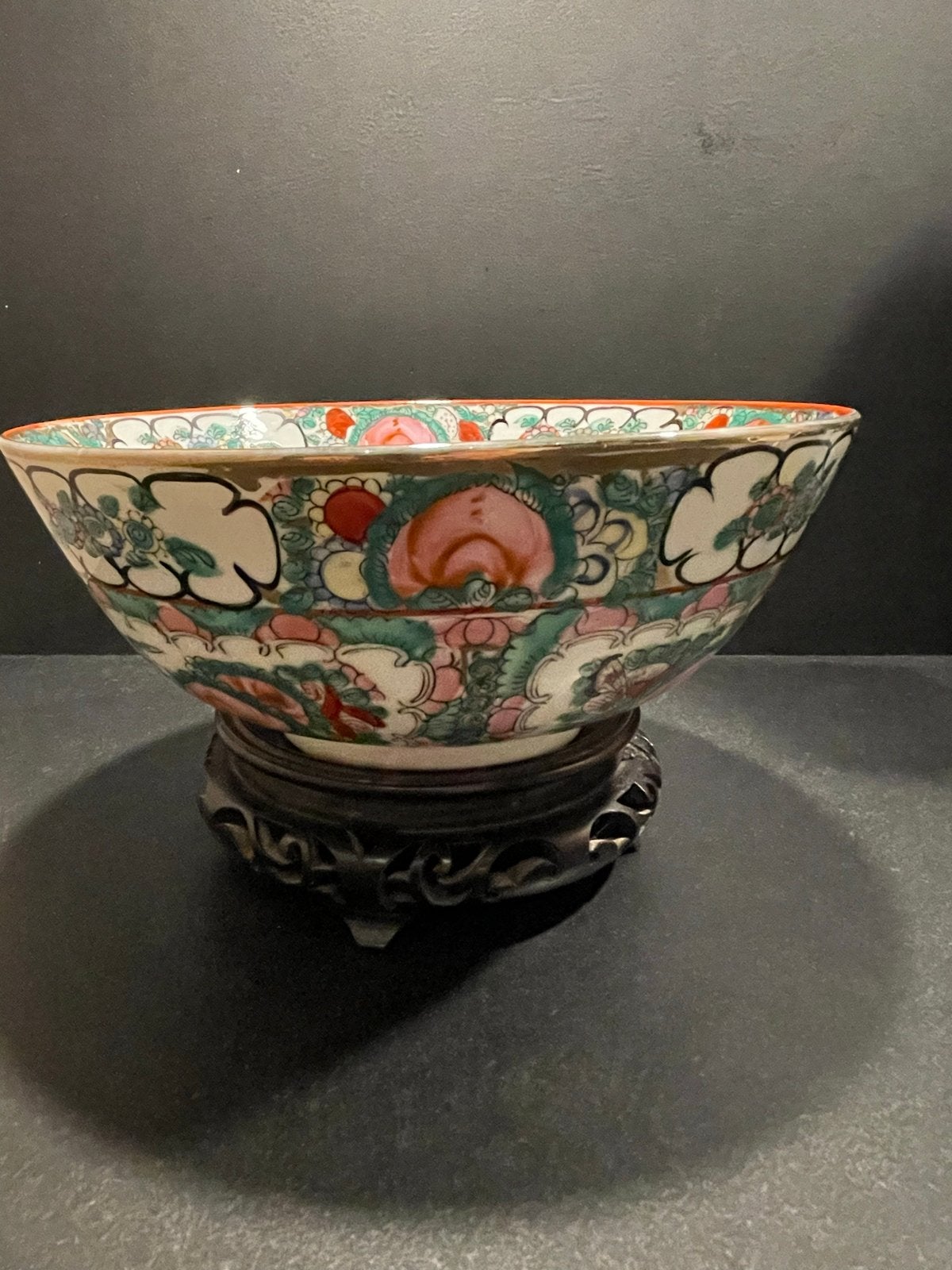Chinese Famille Rose (Rose Medallion) porseleinen kom, Antiek en Kunst, Ophalen of Verzenden