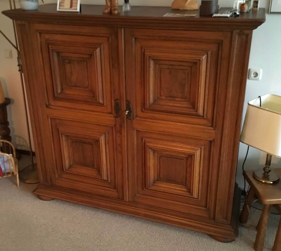 Mooie eikenhouten kast, Ophalen, Zo goed als nieuw, 25 tot 50 cm