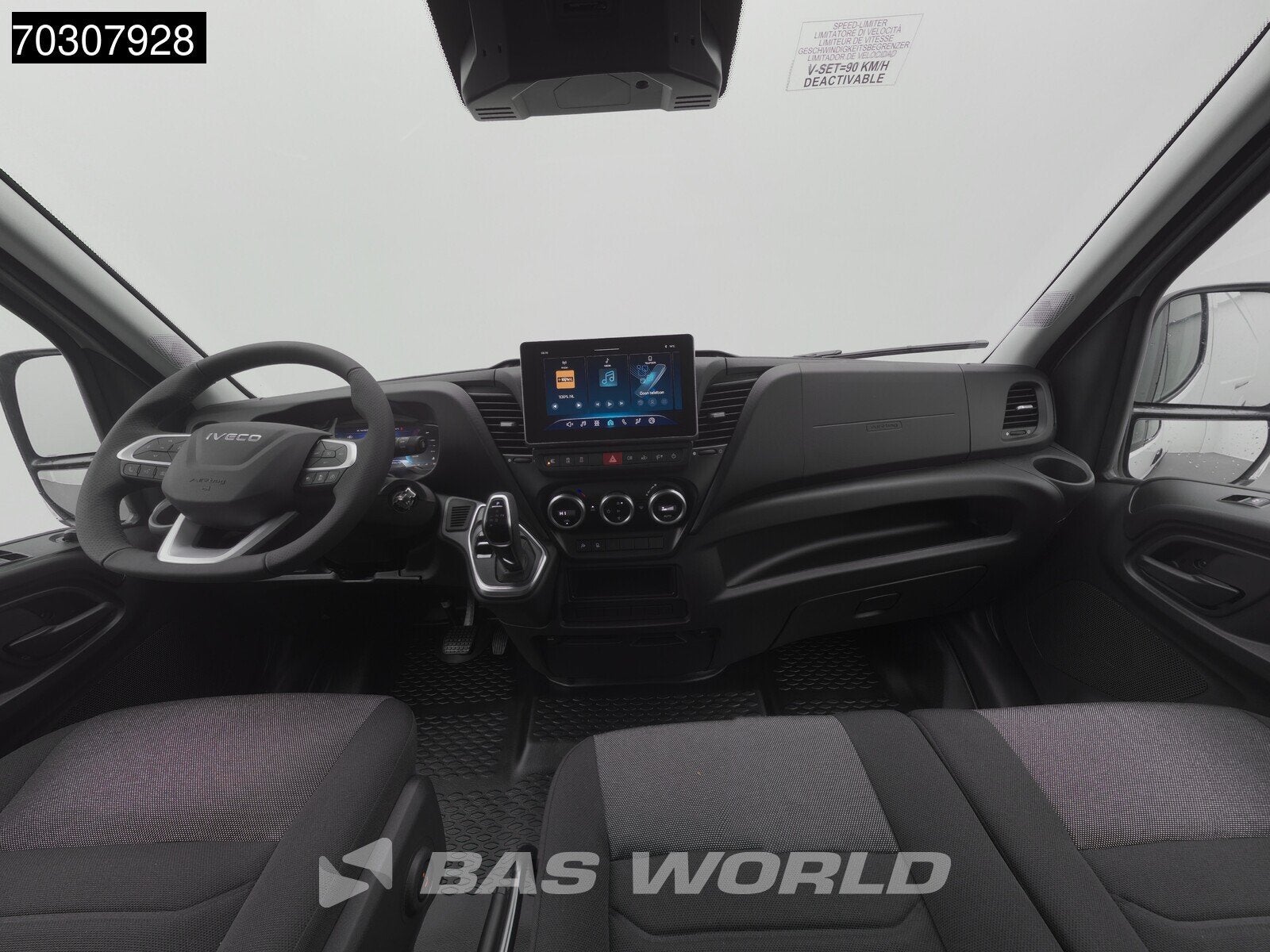 Iveco Daily 35S18 3.0L Automaat 180PK L3H2 3,5t Trekgewicht, Auto's, Automaat, Stof, Euro 6, 4 cilinders