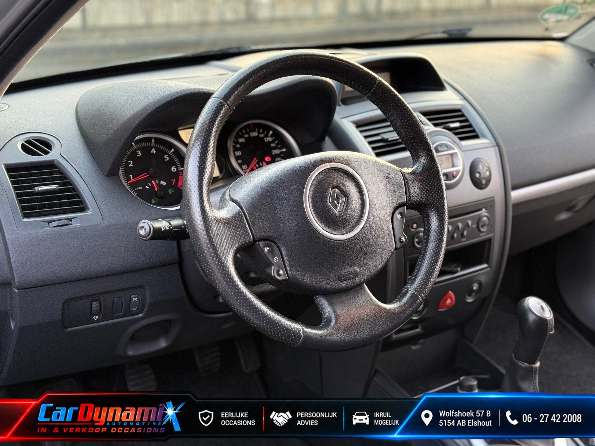 Renault Mégane 1.6-16V Tech Line | Airco | Distr OK | NweAP, Voorwielaandrijving, Gebruikt, 4 cilinders, 49 €/maand