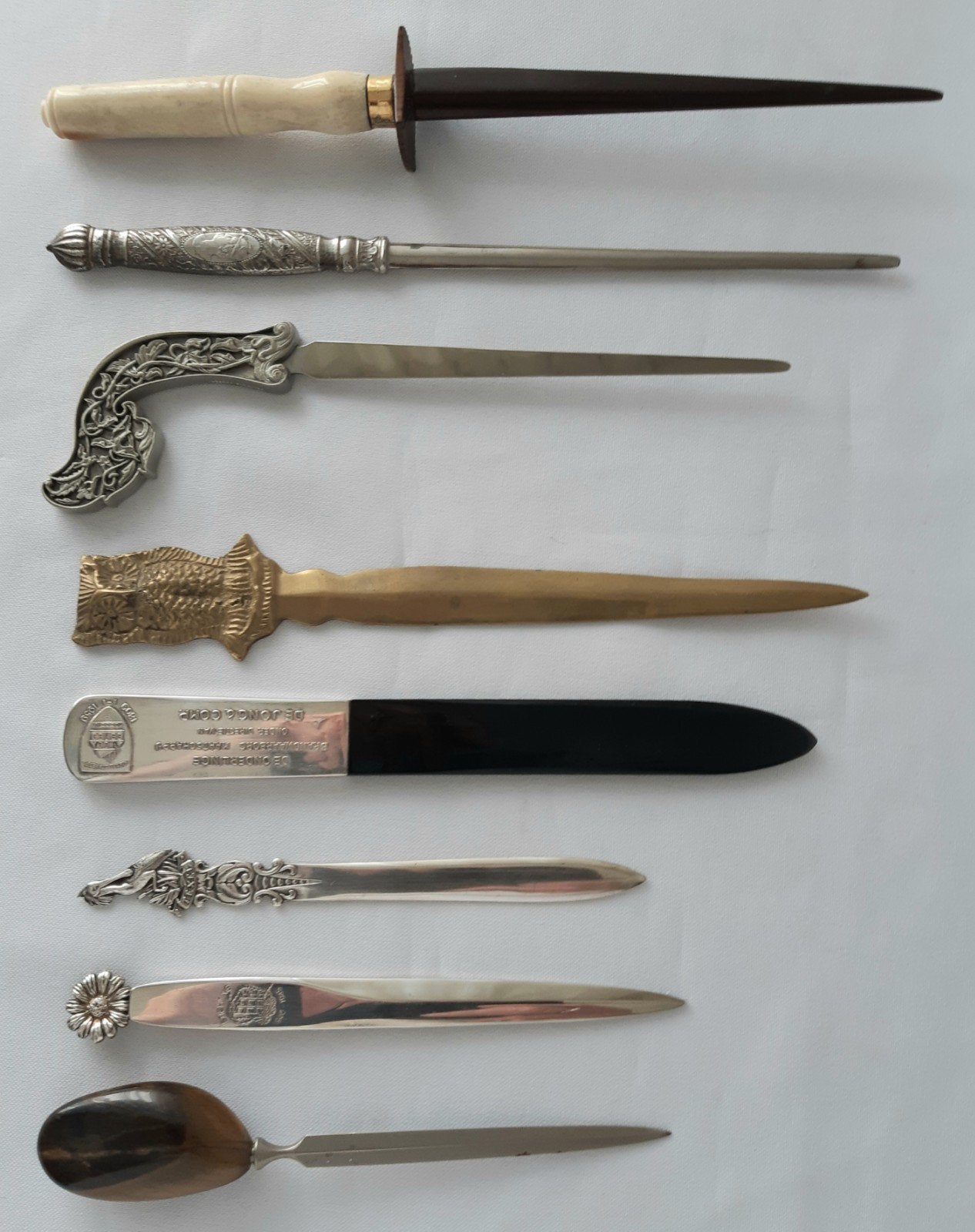 8 Oude briefopeners zilver tijgeroog Texel  Stichting 40 45, Ophalen of Verzenden