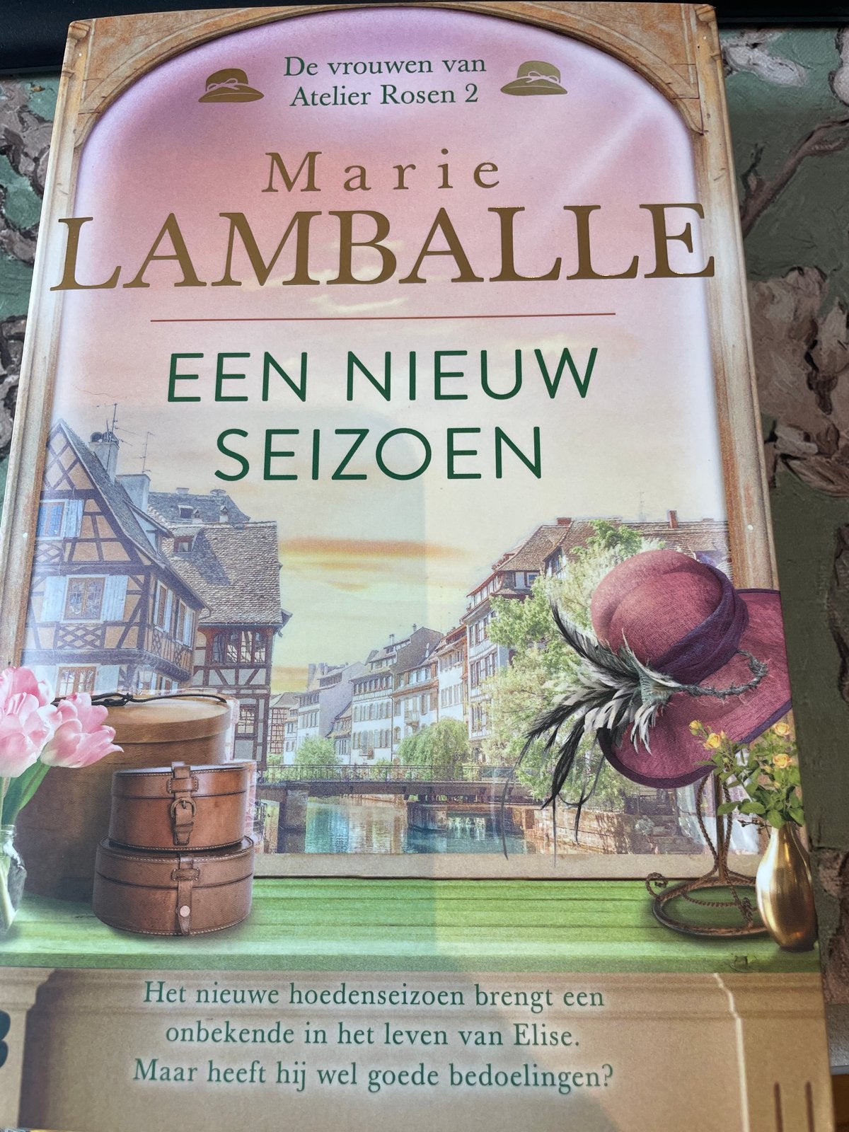 Marie Lamballe - Een Nieuw Seizoen. 1x gelezen, Ophalen of Verzenden, Zo goed als nieuw, Nederland