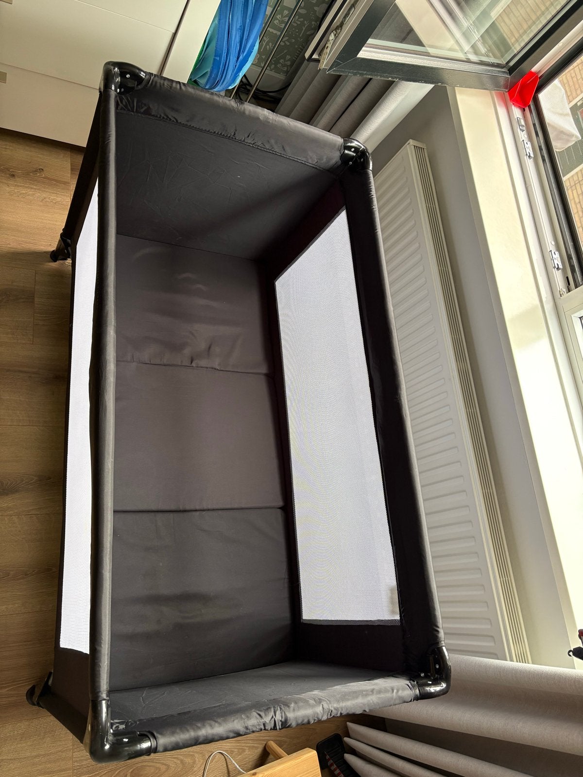 Ding Baby Reisbed/Box - Zwart, Inklapbaar, Ophalen, Zo goed als nieuw, Rechthoekig