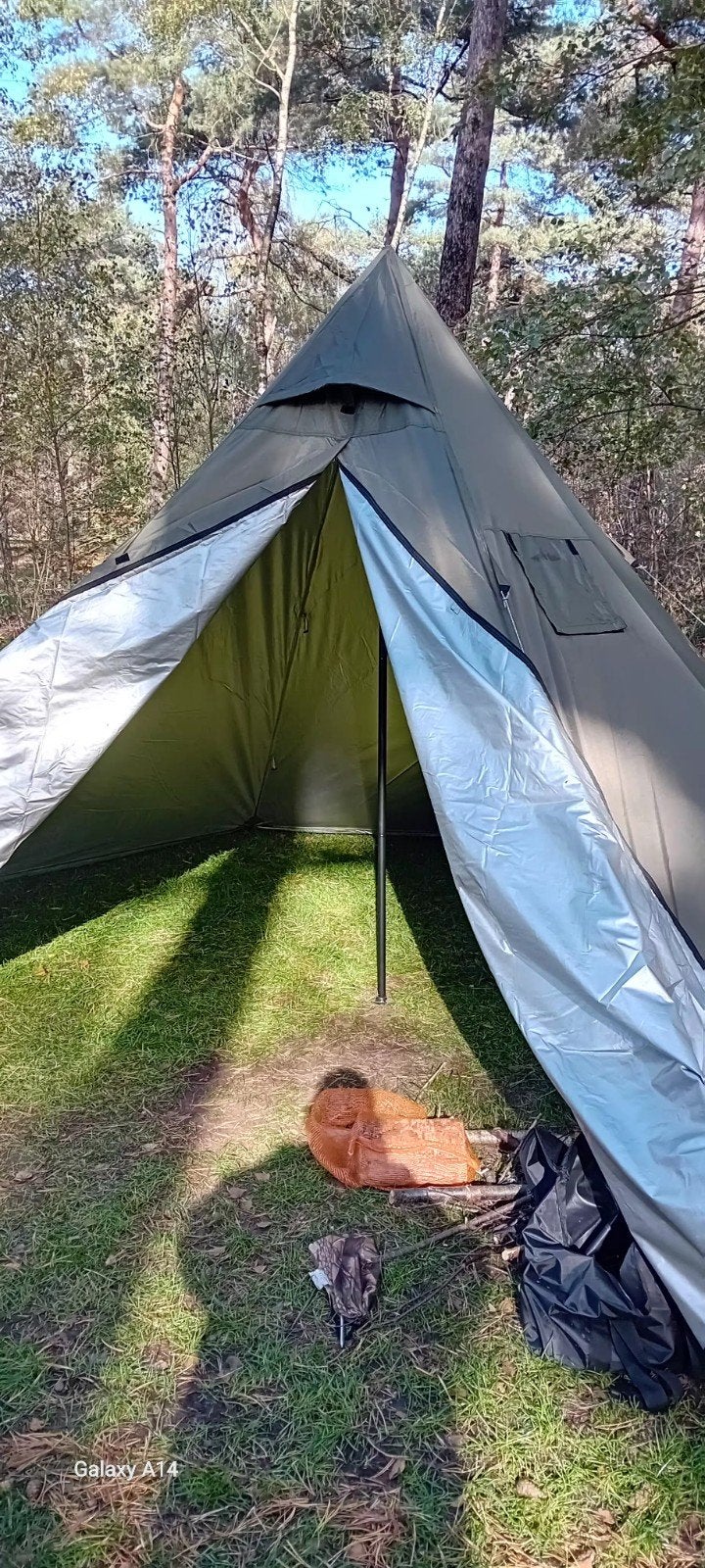 Pakicetus Tipi Tent - Ruime en Comfortabele Kampeertent, Ophalen, Gebruikt, Tot en met 4