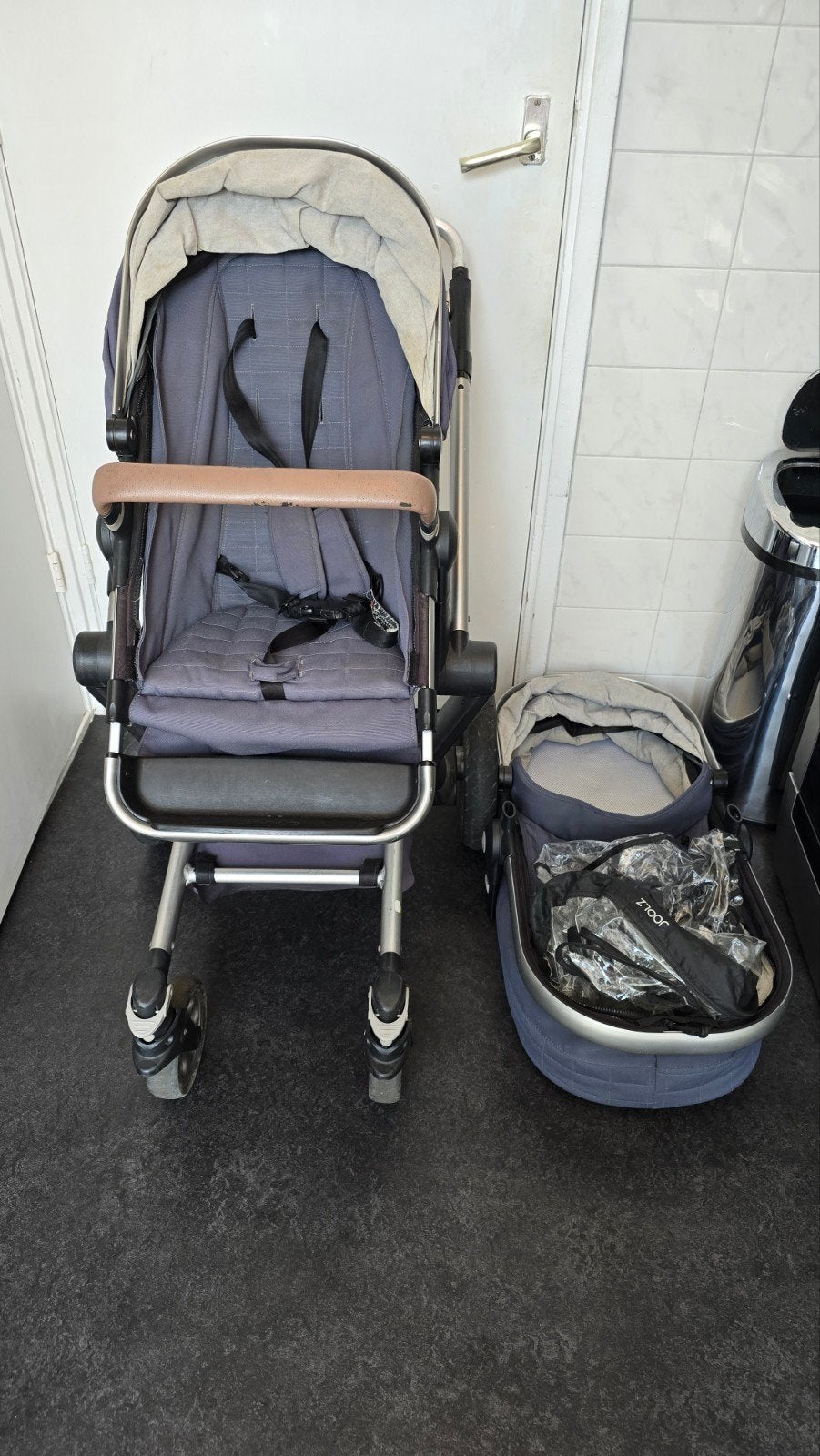 Joolz Day Combiwagen met Reiswieg - Grijs, Kinderen en Baby's, Buggy's, Ophalen of Verzenden