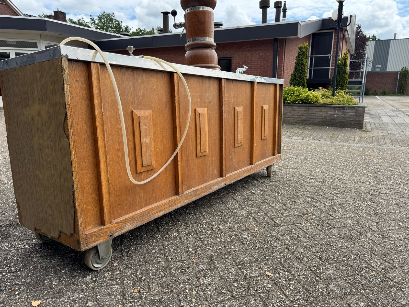 Mobiele bar met tap en koeling - Ideaal voor feestjes, Ophalen