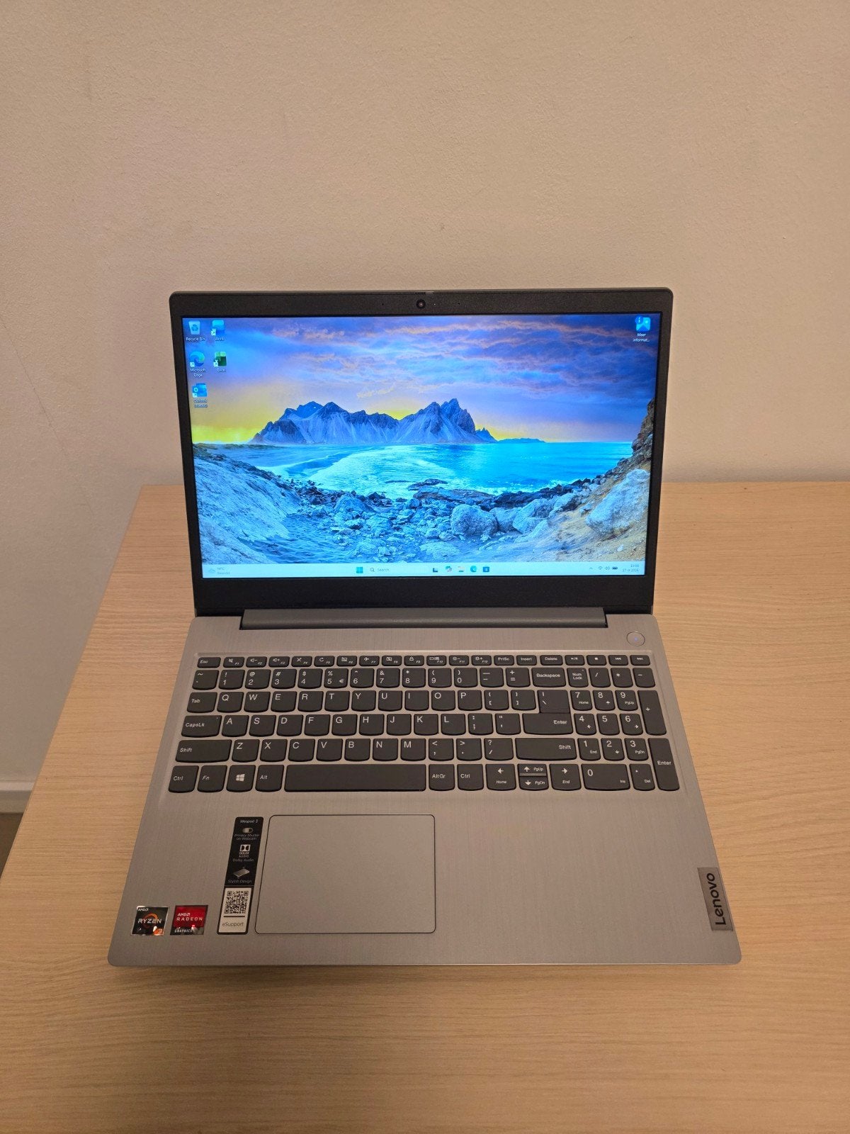 Lenovo IdeaPad 3 15ADA05 - Ryzen 3 - 4GB - 128GB SSD - Win11, Gebruikt, 2 tot 3 Ghz, AMD Ryzen 3 3250U, Ophalen of Verzenden