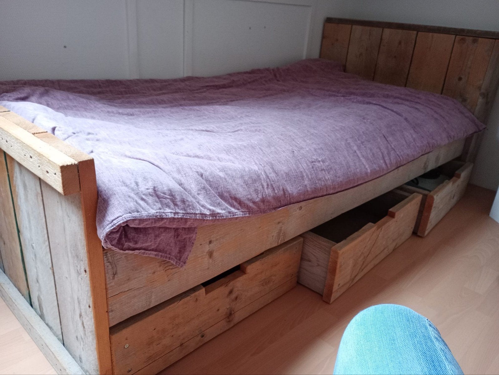 Steigerhouten bed met opberglades, Gebruikt, 90 cm, Eenpersoons, Bruin