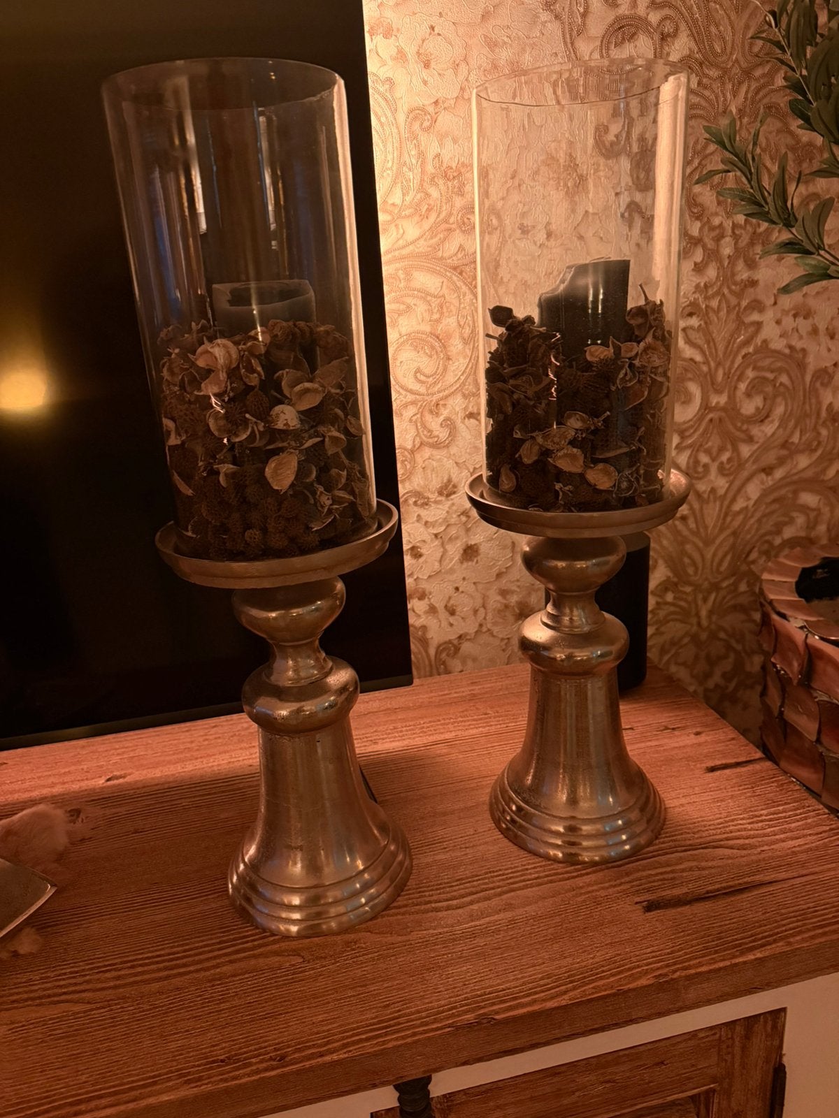 SET VAN 2 XXL WINDLICHTEN OP VOET - 61 CM HOOG!, Ophalen, Zilver