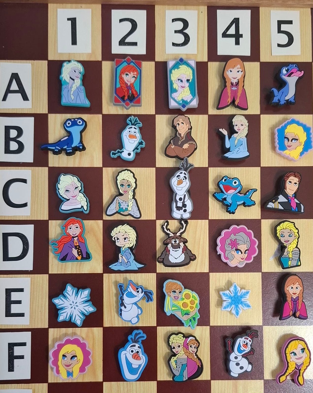 M: Frozen & Prinsesses Schoenbedels Pins voor de Crocs, Ophalen of Verzenden