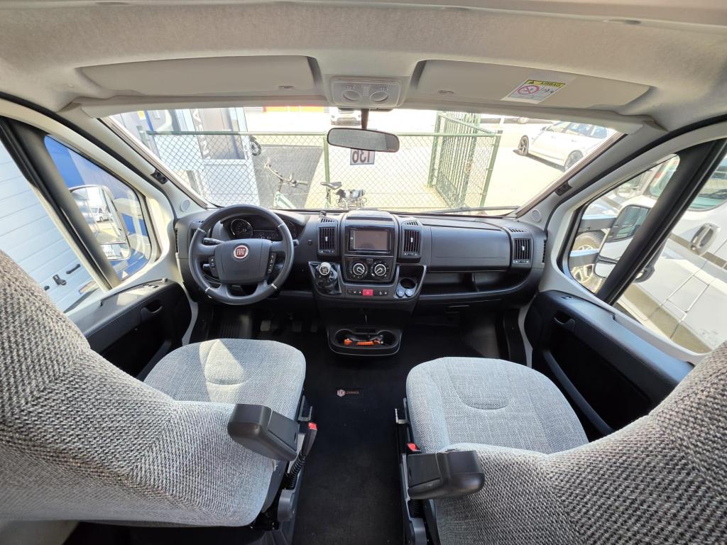 Dethleffs Just 90 T 6812 EB Enk bedden omvormer enz, Caravans en Kamperen, Campers, Luifel, Koelkast, Ringverwarming, Fiat
