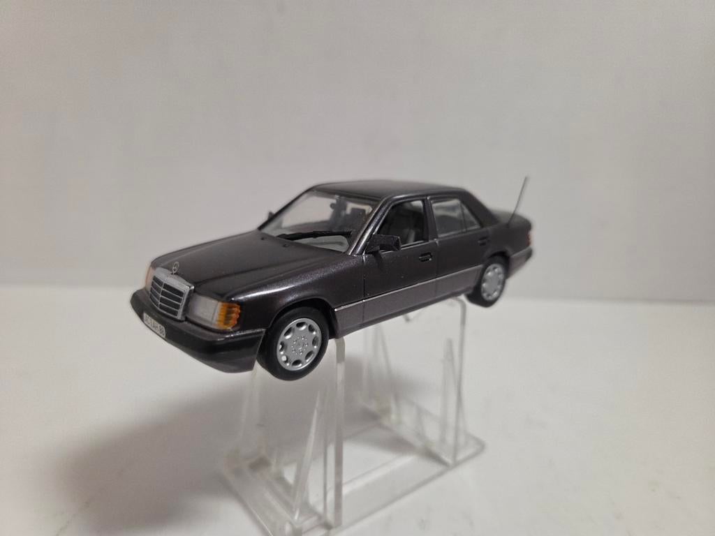 Minichamps Mercedes Benz 400 1:43, Auto, ., Ophalen of Verzenden, Zo goed als nieuw
