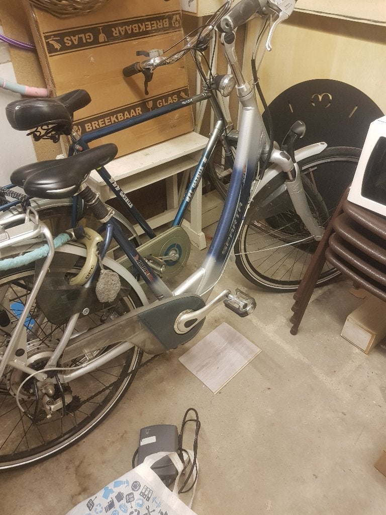Sparta elektrische fiets -met oplader, defect, Ophalen, Minder dan 30 km per accu, Sparta, Gebruikt