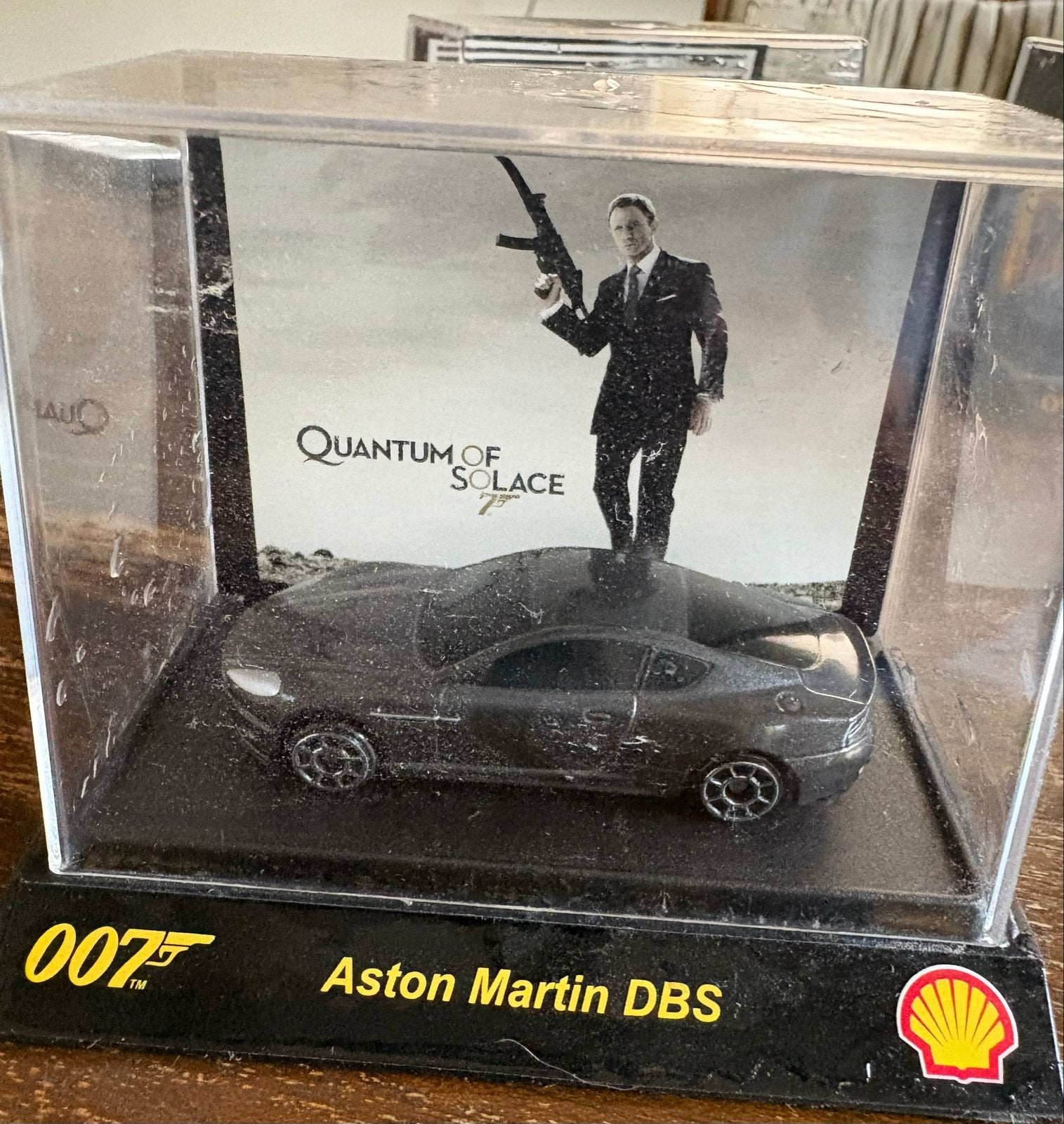 James Bond 007 Aston Martin DBS Quantum of Solace, Hobby en Vrije tijd, Modelauto's | Overige schalen, Ophalen of Verzenden, Nieuw