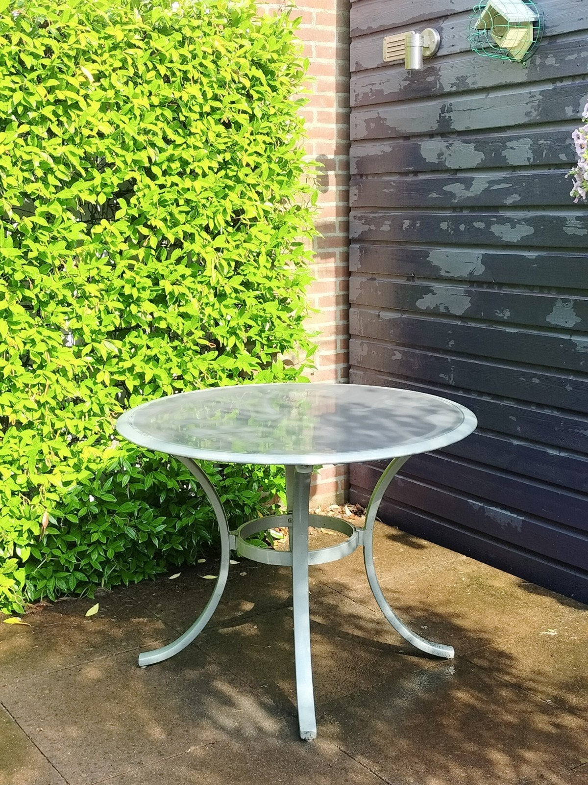 Bellagio tuintafel met rookglasplaat, Ø 100 cm, Tuin en Terras, Ophalen, Gebruikt, Rond, Aluminium