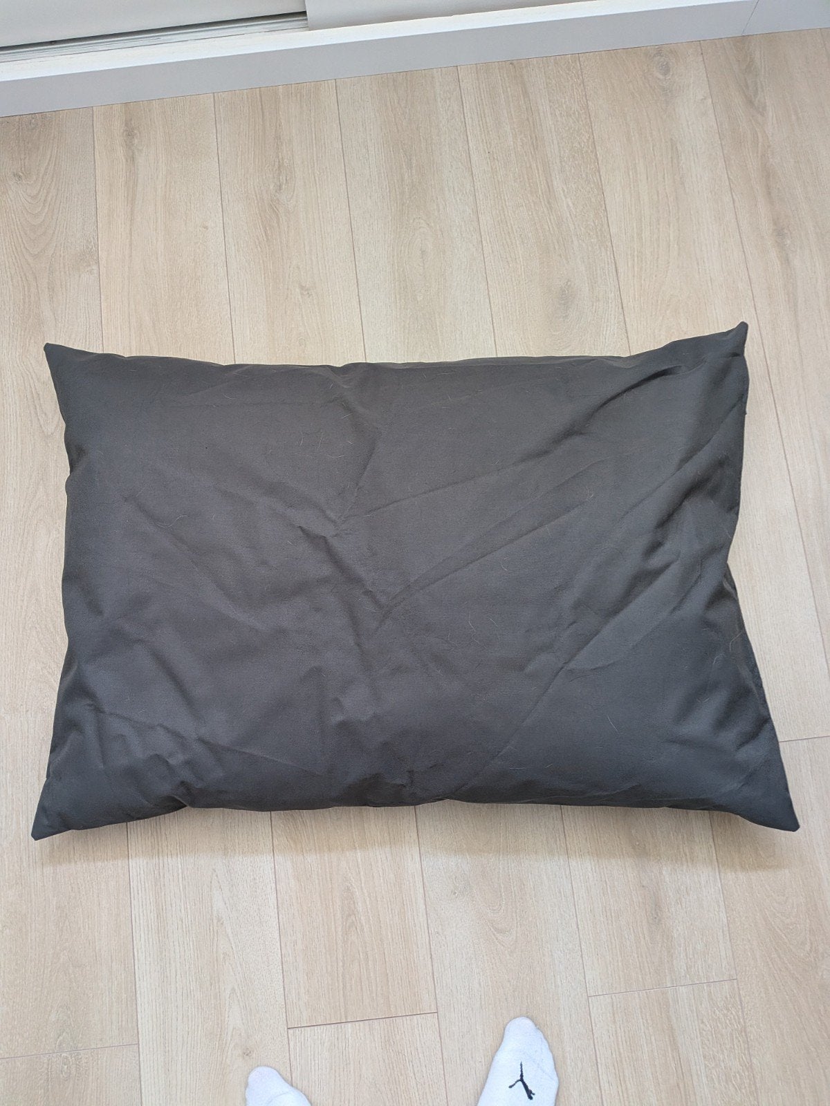 Outdoor hondenkussen (weerbestendig) 100x70 cm, Ophalen of Verzenden, Zo goed als nieuw, Grijs