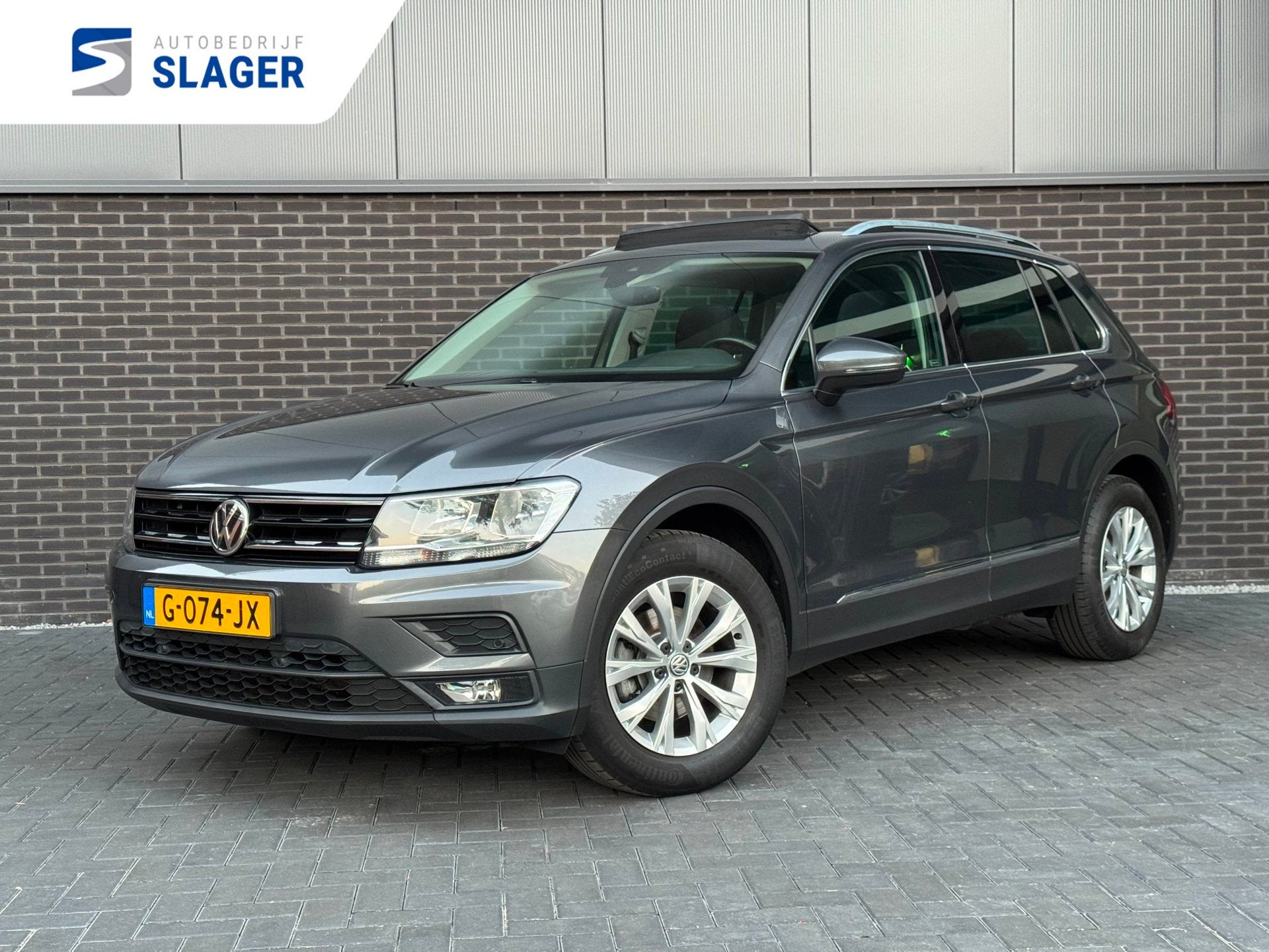 Volkswagen Tiguan 1.5 TSI ACT Comfortline Business 150pk - P, Euro 6, 4 cilinders, 150 pk, Alcantara