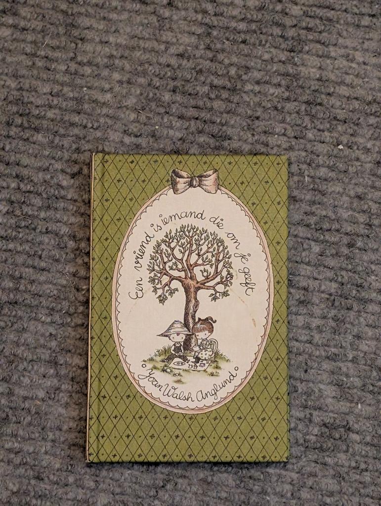 Een vriend is iemand die om je geeft - Joan Walsh Anglund, Boeken, Joan Walsh Anglund, Eén auteur, Ophalen, Gelezen