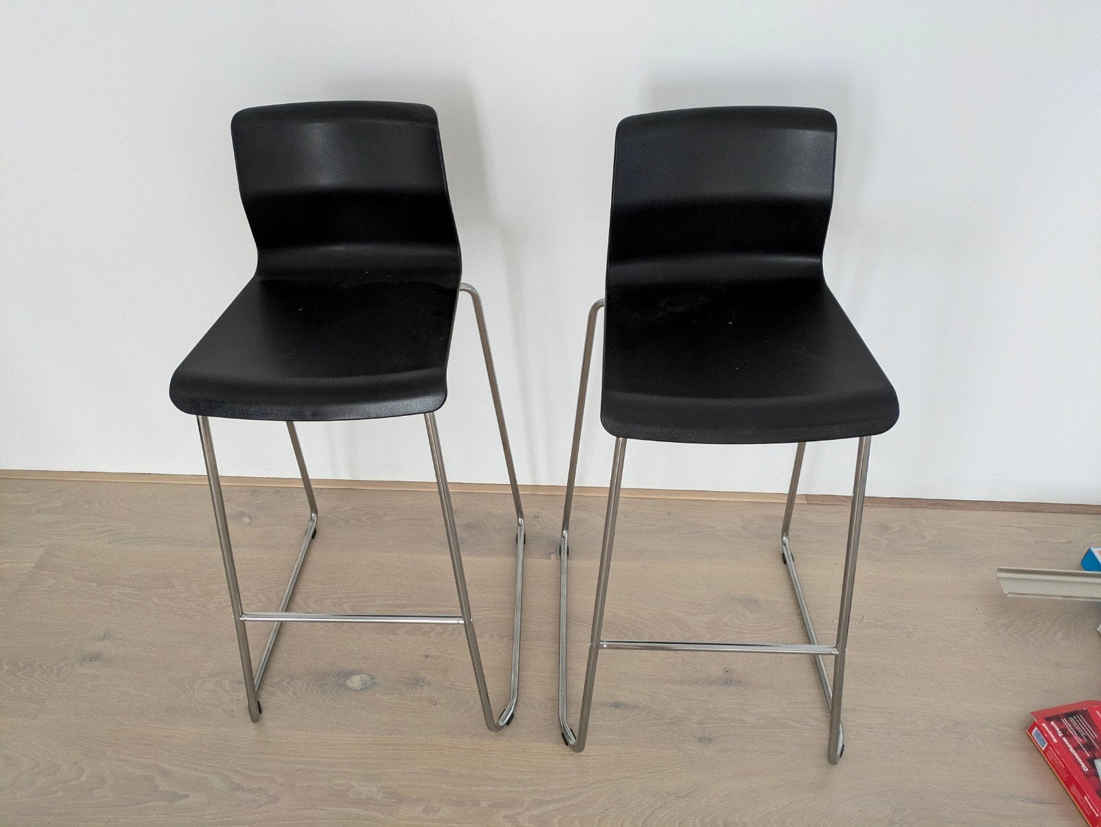 2 Barkrukken, 2 krukken, Ophalen of Verzenden, 60 tot 90 cm