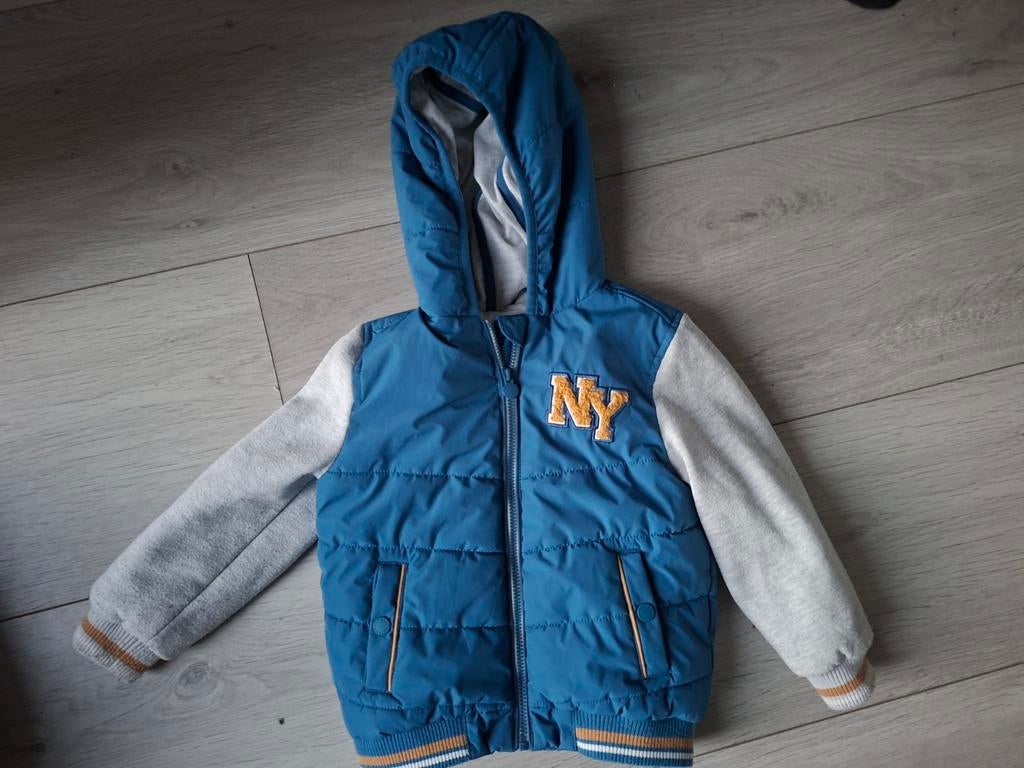 Tussenjas van C&A, maat 92, Kinderen en Baby's, Kinderkleding | Maat 92, C&A, Verzenden, Zo goed als nieuw, Jongen
