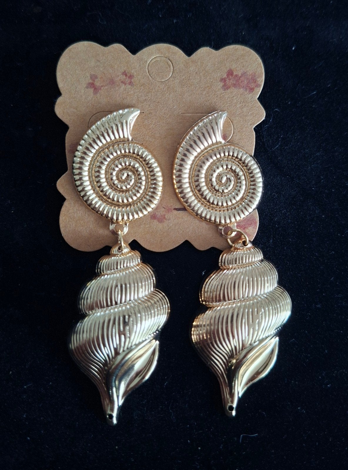 Gouden Schelp Oorbellen - Hangers, Overige materialen, Hangers, Nieuw, Ophalen of Verzenden