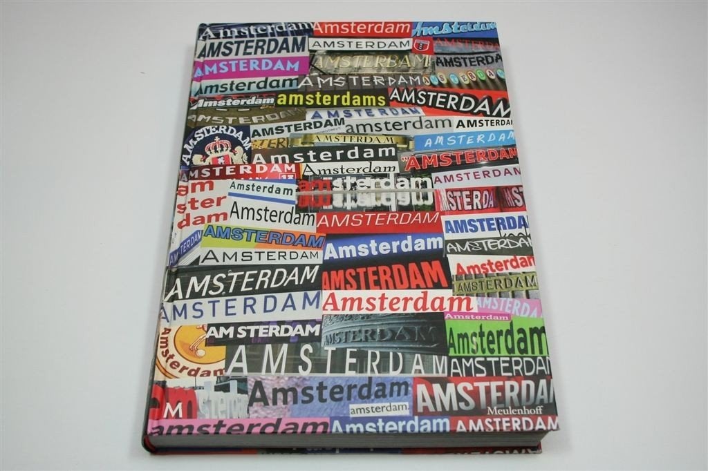 Amsterdam — Groot Fotoboek Straatbeeld Jurrian Hoefsmit, Ophalen of Verzenden, Gelezen, Fotografen