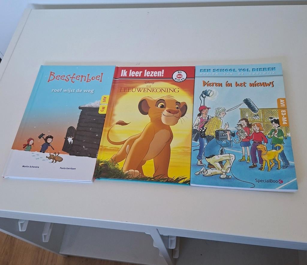 Avi groep 3 boekjes zgan, Boeken, Eén stripboek, Ophalen of Verzenden, Zo goed als nieuw