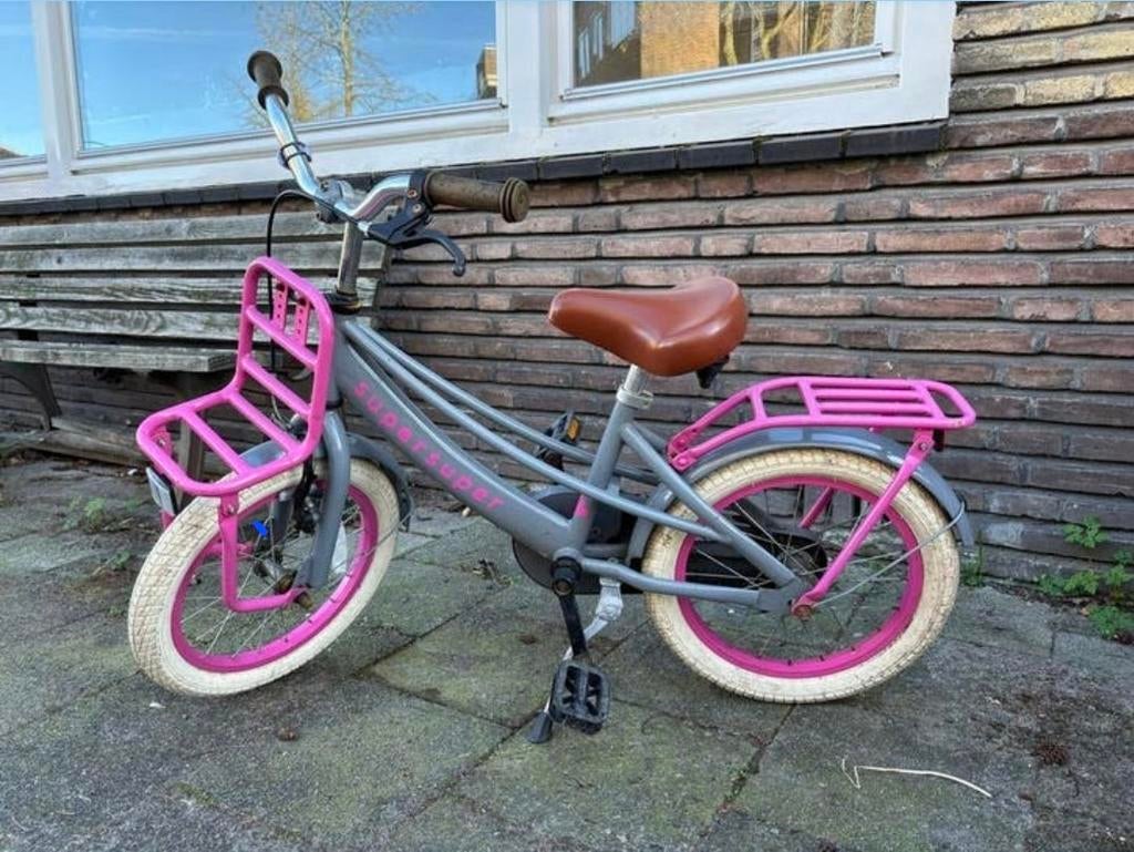 Lola kinderfiets 16 inch - Grijs/Roze met voordrager, Terugtraprem, Lola, Ophalen of Verzenden, 16 tot 20 inch