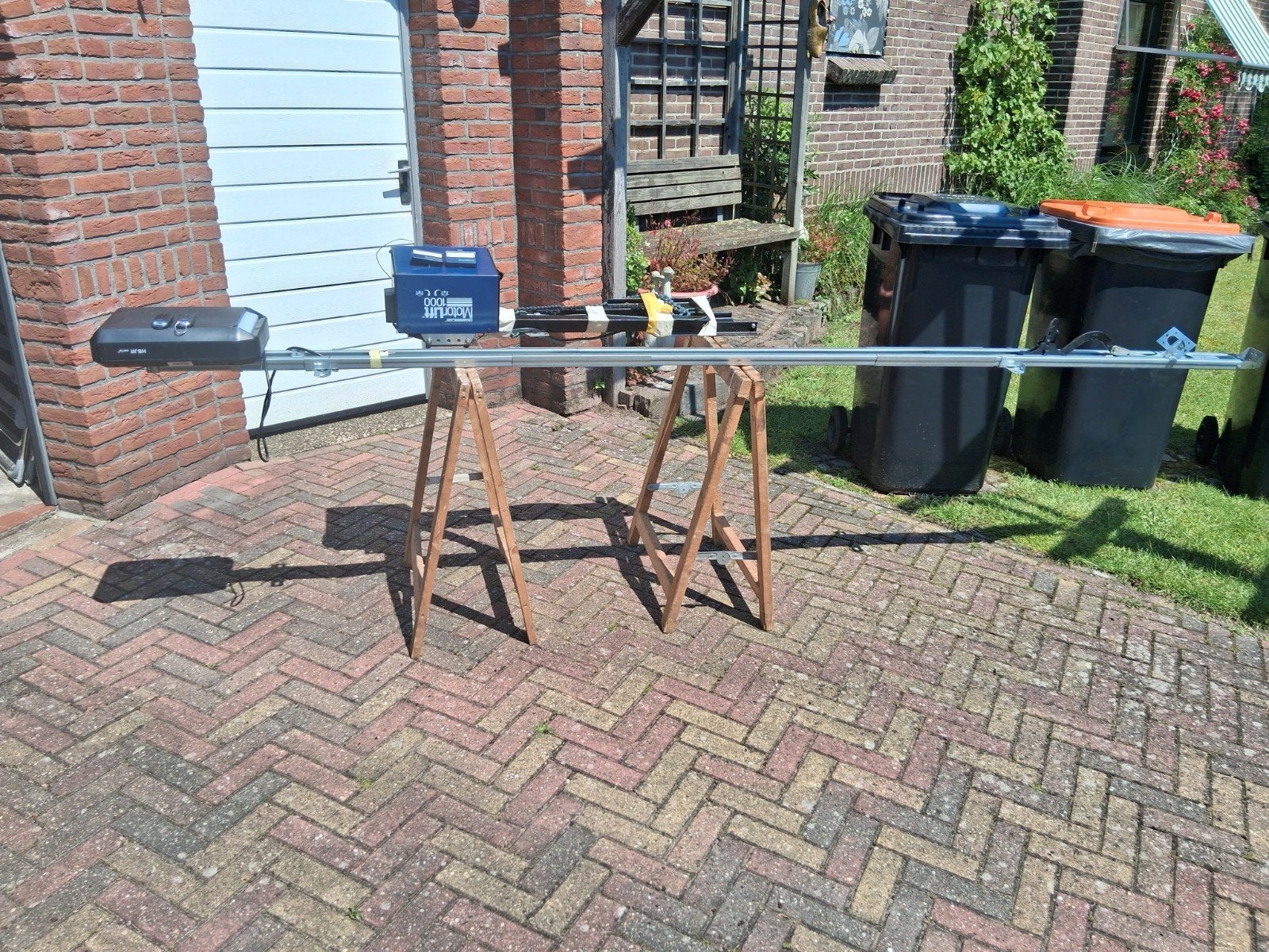 Garagedeuropener Chamberlain Motorlift 1000, Doe-het-zelf en Verbouw, Deuren en Horren, Ophalen of Verzenden