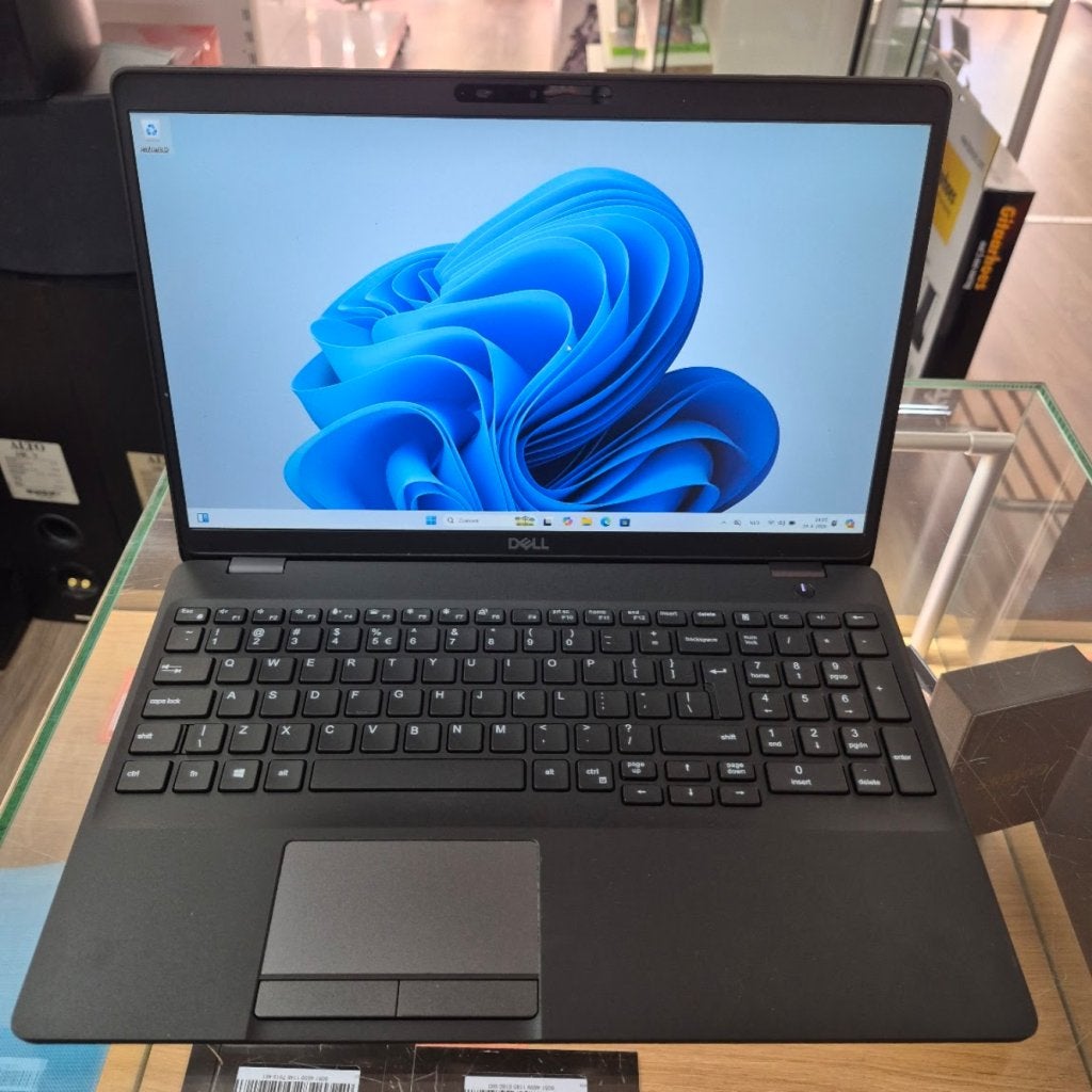 Dell Latitude 5500 I5-8365U 256GB 8GB Win11 Betaal in3!, Computers en Software, Windows Laptops, Dell, Gebruikt, Support@Dell.com