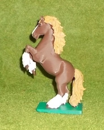 Steigerend paard 68 – linker voorbeen als hoogste, Ophalen of Verzenden