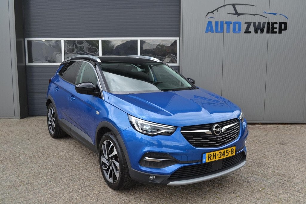 Opel Grandland X 1.2 Turbo Innovation+pakket. Vol opties, Voorwielaandrijving, 1350 kg, 1199 cc, Blauw